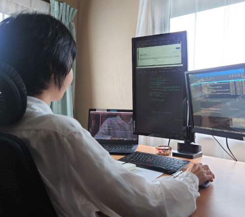 在宅スタッフ40代女性